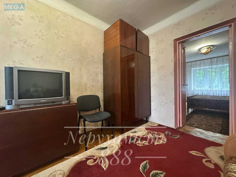 Продаж 2 кімнатної квартири (46/29/8,3), 2 пов. 5 пов. будинку, <a class="location-link" href="/kiev/" title="Недвижимость Київ">Київ</a>, <a class="location-link" href="/kiev/solomenskij/" title="Недвижимость Солом'янський район">Солом'янський р-н</a>, Солом`янська вул., 34 (изображение 4)