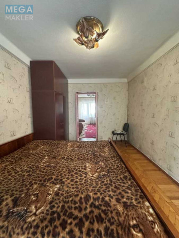 Продаж 2 кімнатної квартири (46/29/8,3), 2 пов. 5 пов. будинку, <a class="location-link" href="/kiev/" title="Недвижимость Київ">Київ</a>, <a class="location-link" href="/kiev/solomenskij/" title="Недвижимость Солом'янський район">Солом'янський р-н</a>, Солом`янська вул., 34 (изображение 8)