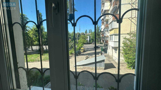 Продаж 2 кімнатної квартири (46/29/8,3), 2 пов. 5 пов. будинку, <a class="location-link" href="/kiev/" title="Недвижимость Київ">Київ</a>, <a class="location-link" href="/kiev/solomenskij/" title="Недвижимость Солом'янський район">Солом'янський р-н</a>, Солом`янська вул., 34 (изображение 12)