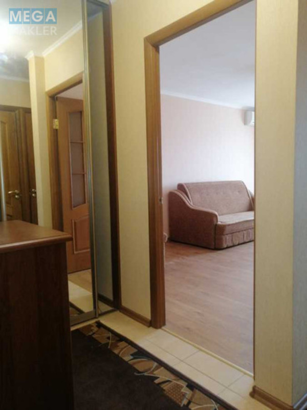 Оренда 1 кімнатної квартири, <a class="location-link" href="/kiev/" title="Недвижимость Київ">Київ</a>, <a class="location-link" href="/kiev/obolonskij/" title="Недвижимость Оболонський район">Оболонський р-н</a>, Героев Сталинграда просп., 43 (изображение 8)