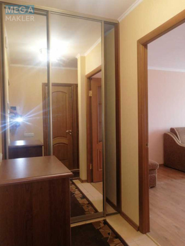 Оренда 1 кімнатної квартири, <a class="location-link" href="/kiev/" title="Недвижимость Київ">Київ</a>, <a class="location-link" href="/kiev/obolonskij/" title="Недвижимость Оболонський район">Оболонський р-н</a>, Героев Сталинграда просп., 43 (изображение 17)