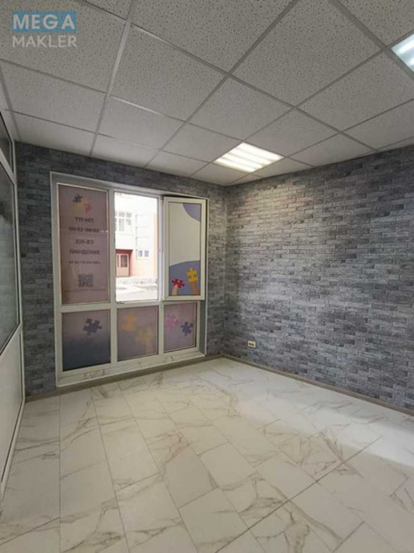 Продаж комерційної нерухомості, 57&nbsp;кв.м, под офис, <a class="location-link" href="/kiev/" title="Недвижимость Київ">Київ</a>, <a class="location-link" href="/kiev/darnickij/" title="Недвижимость Дарницький район">Дарницький р-н</a>, Євгена Харченка вул., 47 (изображение 5)