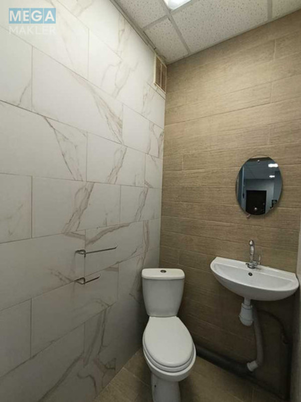Продаж комерційної нерухомості, 57&nbsp;кв.м, под офис, <a class="location-link" href="/kiev/" title="Недвижимость Київ">Київ</a>, <a class="location-link" href="/kiev/darnickij/" title="Недвижимость Дарницький район">Дарницький р-н</a>, Євгена Харченка вул., 47 (изображение 10)