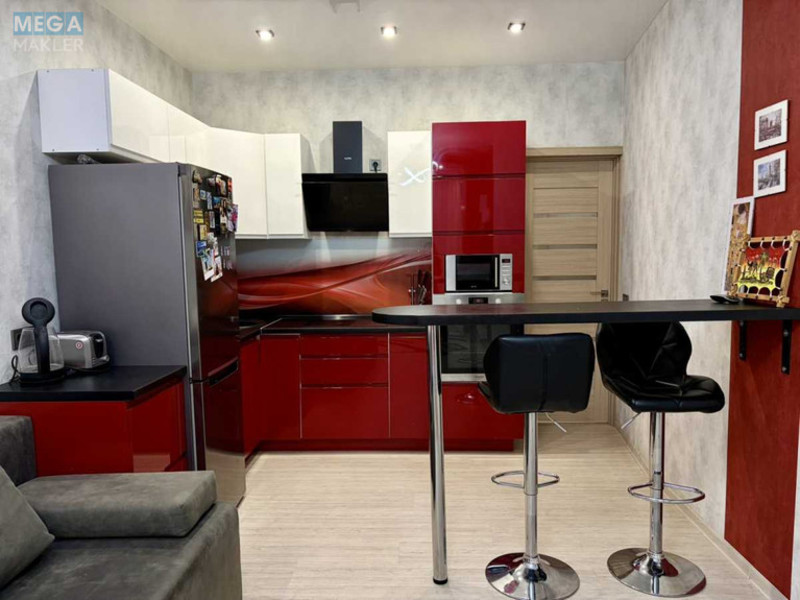Оренда 1 кімнатної квартири, <a class="location-link" href="/kiev/" title="Недвижимость Київ">Київ</a>, <a class="location-link" href="/kiev/darnickij/" title="Недвижимость Дарницький район">Дарницький р-н</a>, Михайла Драгоманова вул., 2 (изображение 5)