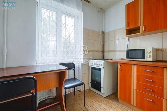 Продаж 2 кімнатної квартири (37,5/24/6,4), 1 пов. 5 пов. будинку, <a class="location-link" href="/kiev/" title="Недвижимость Київ">Київ</a>, <a class="location-link" href="/kiev/dneprovskij/" title="Недвижимость Дніпровський район">Дніпровський р-н</a>, Харківське шосе, 12 (изображение 7)
