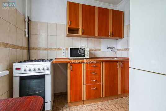 Продаж 2 кімнатної квартири (37,5/24/6,4), 1 пов. 5 пов. будинку, <a class="location-link" href="/kiev/" title="Недвижимость Київ">Київ</a>, <a class="location-link" href="/kiev/dneprovskij/" title="Недвижимость Дніпровський район">Дніпровський р-н</a>, Харківське шосе, 12 (изображение 8)