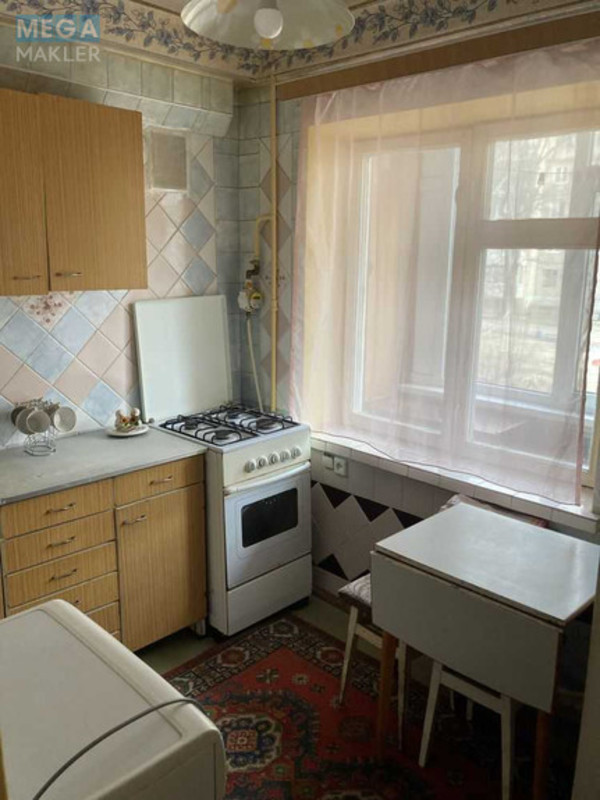 Продаж 1 кімнатної квартири (33,3/18,3/5,4), 2 пов. 9 пов. будинку, <a class="location-link" href="/kiev/" title="Недвижимость Київ">Київ</a>, <a class="location-link" href="/kiev/desnyanskij/" title="Недвижимость Деснянський район">Деснянський р-н</a>, Шолом-Алейхема вул., 24 (изображение 2)