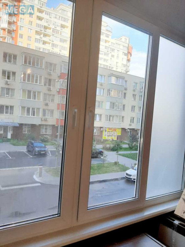 Оренда 1 кімнатної квартири, <a class="location-link" href="/kiev/" title="Недвижимость Київ">Київ</a>, <a class="location-link" href="/kiev/goloseevskij/" title="Недвижимость Голосіївський район">Голосіївський р-н</a>, Ломоносова ул., 50/2 (изображение 10)