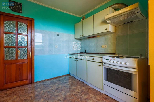 Продаж 3 кімнатної квартири (73,7/39/12,9), 10 пов. 10 пов. будинку, <a class="location-link" href="/kiev/" title="Недвижимость Київ">Київ</a>, <a class="location-link" href="/kiev/podolskij/" title="Недвижимость Подільський район">Подільський р-н</a>, Миколи Садовського вул., 12 (изображение 2)
