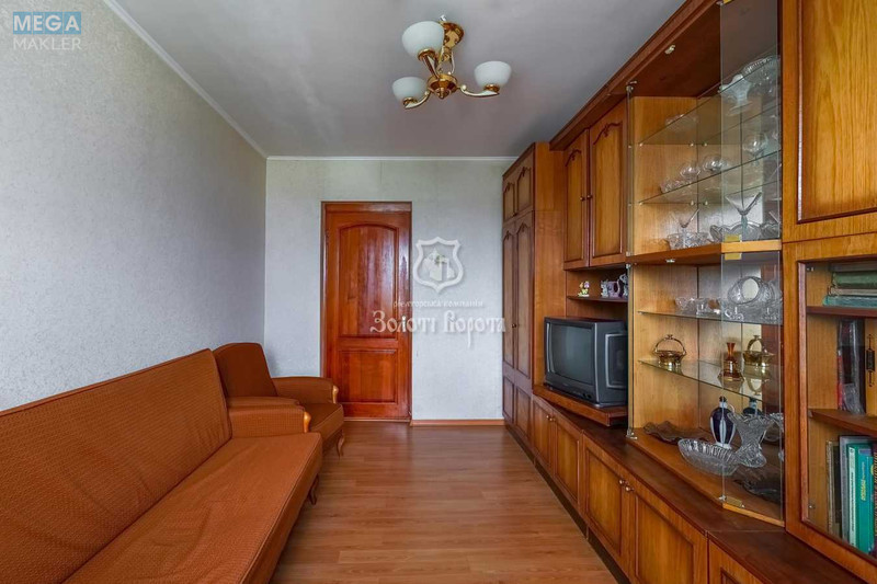 Продаж 3 кімнатної квартири (73,7/39/12,9), 10 пов. 10 пов. будинку, <a class="location-link" href="/kiev/" title="Недвижимость Київ">Київ</a>, <a class="location-link" href="/kiev/podolskij/" title="Недвижимость Подільський район">Подільський р-н</a>, Миколи Садовського вул., 12 (изображение 10)