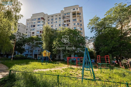 Продаж 3 кімнатної квартири (73,7/39/12,9), 10 пов. 10 пов. будинку, <a class="location-link" href="/kiev/" title="Недвижимость Київ">Київ</a>, <a class="location-link" href="/kiev/podolskij/" title="Недвижимость Подільський район">Подільський р-н</a>, Миколи Садовського вул., 12 (изображение 18)