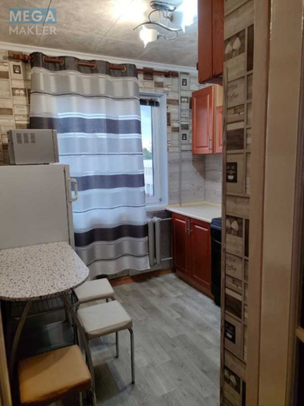 Оренда 1 кімнатної квартири, <a class="location-link" href="/kiev/" title="Недвижимость Київ">Київ</a>, <a class="location-link" href="/kiev/solomenskij/" title="Недвижимость Солом'янський район">Солом'янський р-н</a>, Академіка Стражеска вул., 11 (изображение 7)