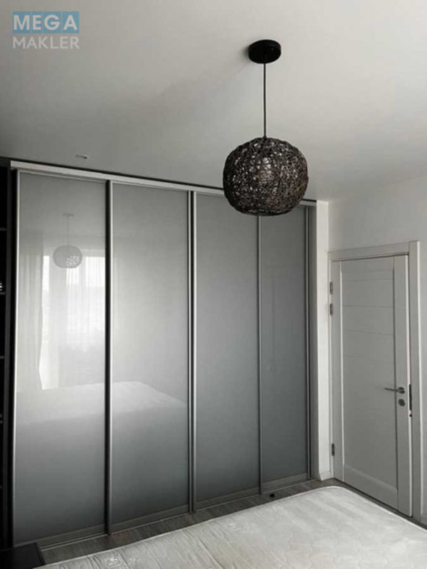 Оренда 3 кімнатної квартири, <a class="location-link" href="/kiev/" title="Недвижимость Київ">Київ</a>, <a class="location-link" href="/kiev/shevchenkovskij/" title="Недвижимость Шевченківський район">Шевченківський р-н</a>, Юрия Ильенко ул., 51Б (изображение 3)