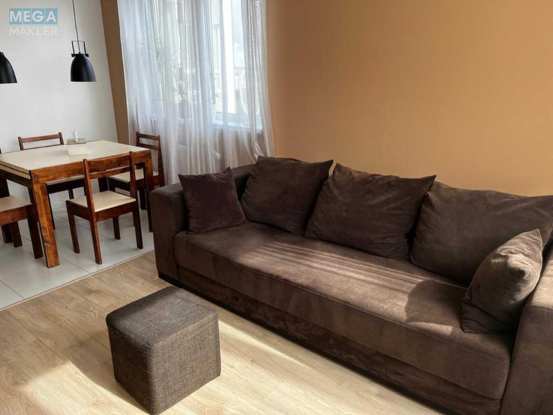 Оренда 3 кімнатної квартири, <a class="location-link" href="/kiev/" title="Недвижимость Київ">Київ</a>, <a class="location-link" href="/kiev/shevchenkovskij/" title="Недвижимость Шевченківський район">Шевченківський р-н</a>, Юрия Ильенко ул., 51Б (изображение 11)