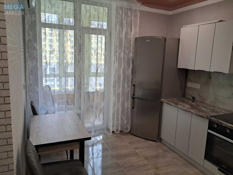 Оренда 2 кімнатної квартири, <a class="location-link" href="/kiev/" title="Недвижимость Київ">Київ</a>, <a class="location-link" href="/kiev/solomenskij/" title="Недвижимость Солом'янський район">Солом'янський р-н</a>, Кадетський Гай вул., 10 (изображение 5)