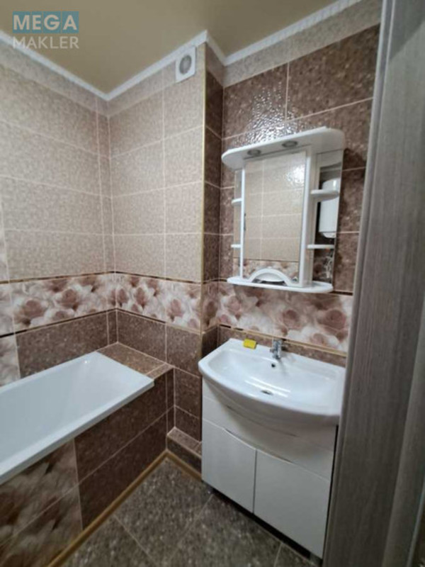 Оренда 2 кімнатної квартири, <a class="location-link" href="/kiev/" title="Недвижимость Київ">Київ</a>, <a class="location-link" href="/kiev/solomenskij/" title="Недвижимость Солом'янський район">Солом'янський р-н</a>, Кадетський Гай вул., 10 (изображение 15)