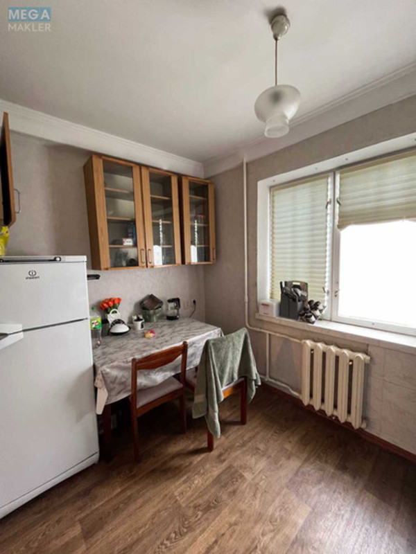 Продаж 1 кімнатної квартири (31,5/14,7/6,6), 6 пов. 9 пов. будинку, <a class="location-link" href="/kiev/" title="Недвижимость Київ">Київ</a>, <a class="location-link" href="/kiev/obolonskij/" title="Недвижимость Оболонський район">Оболонський р-н</a>, Лайоша Гавро ул., 4 (изображение 9)
