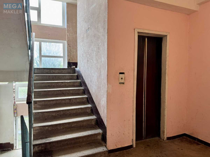 Продаж 1 кімнатної квартири (34,6/19,9/6,5), 4 пов. 9 пов. будинку, <a class="location-link" href="/kiev/" title="Недвижимость Київ">Київ</a>, <a class="location-link" href="/kiev/svyatoshinskij/" title="Недвижимость Святошинський район">Святошинський р-н</a>, Генерала Наумова ул., 19 (изображение 16)