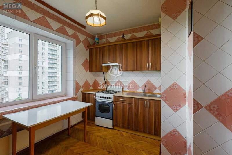 Продаж 3 кімнатної квартири (74,5/40/8,3), 7 пов. 9 пов. будинку, <a class="location-link" href="/kiev/" title="Недвижимость Київ">Київ</a>, <a class="location-link" href="/kiev/darnickij/" title="Недвижимость Дарницький район">Дарницький р-н</a>, Бориспільська вул., 28а (изображение 9)