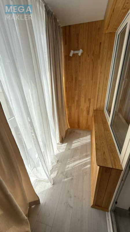 Оренда 1 кімнатної квартири, <a class="location-link" href="/kiev/" title="Недвижимость Київ">Київ</a>, <a class="location-link" href="/kiev/solomenskij/" title="Недвижимость Солом'янський район">Солом'янський р-н</a>, Максима Кривоноса ул., 7 (изображение 5)