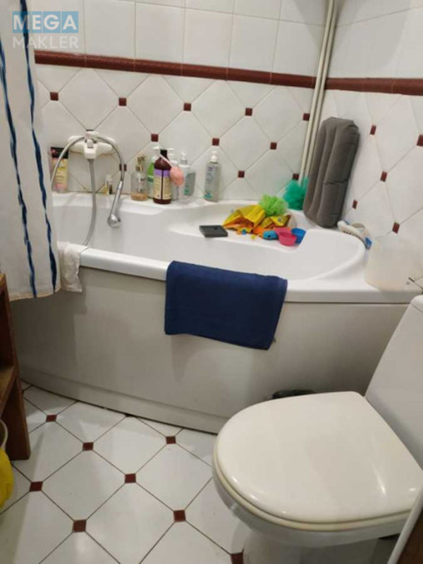 Продаж 2 кімнатної квартири (48,6/28,3/7,6), 4 пов. 5 пов. будинку, <a class="location-link" href="/kiev/" title="Недвижимость Київ">Київ</a>, <a class="location-link" href="/kiev/goloseevskij/" title="Недвижимость Голосіївський район">Голосіївський р-н</a>, Васильківська вул., 11/11 (изображение 7)