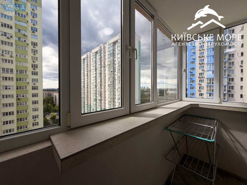 Продаж 3 кімнатної квартири (92/?/?), 12 пов. 25 пов. будинку, <a class="location-link" href="/kiev/" title="Недвижимость Київ">Київ</a>, <a class="location-link" href="/kiev/dneprovskij/" title="Недвижимость Дніпровський район">Дніпровський р-н</a>, Воскресенська вул., 16Б (изображение 18)