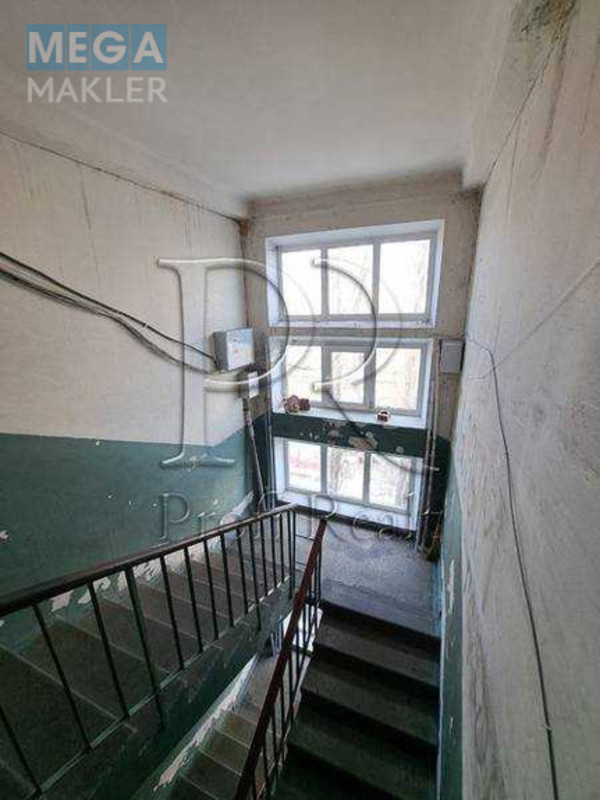 Продаж 1 кімнатної квартири (15/14/1), 5 пов. 5 пов. будинку, <a class="location-link" href="/kiev/" title="Недвижимость Київ">Київ</a>, <a class="location-link" href="/kiev/dneprovskij/" title="Недвижимость Дніпровський район">Дніпровський р-н</a>, Кибальчича Миколи вулиця, 16 (изображение 9)