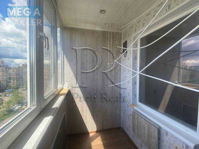 Продаж 2 кімнатної квартири (48/31/8), 9 пов. 9 пов. будинку, <a class="location-link" href="/kiev/" title="Недвижимость Київ">Київ</a>, <a class="location-link" href="/kiev/obolonskij/" title="Недвижимость Оболонський район">Оболонський р-н</a>, Прирічна вулиця, 5 (изображение 4)