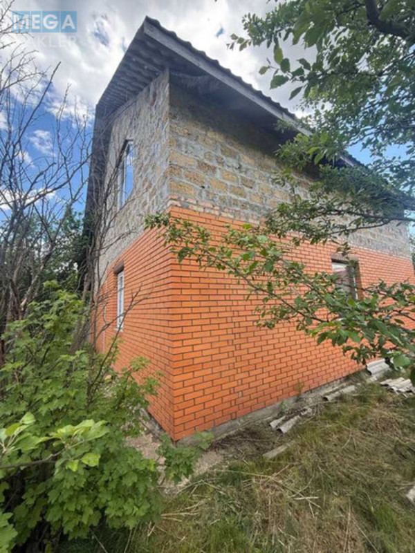 Продаж дома, 2&nbsp;поверху, 115&nbsp;кв.м, 4&nbsp;кімнати, ділянка 8&nbsp;соток, <a class="location-link" href="/malyutyanka/" title="Недвижимость Малютянка">Малютянка</a>, Липовий провулок, 3 (изображение 3)