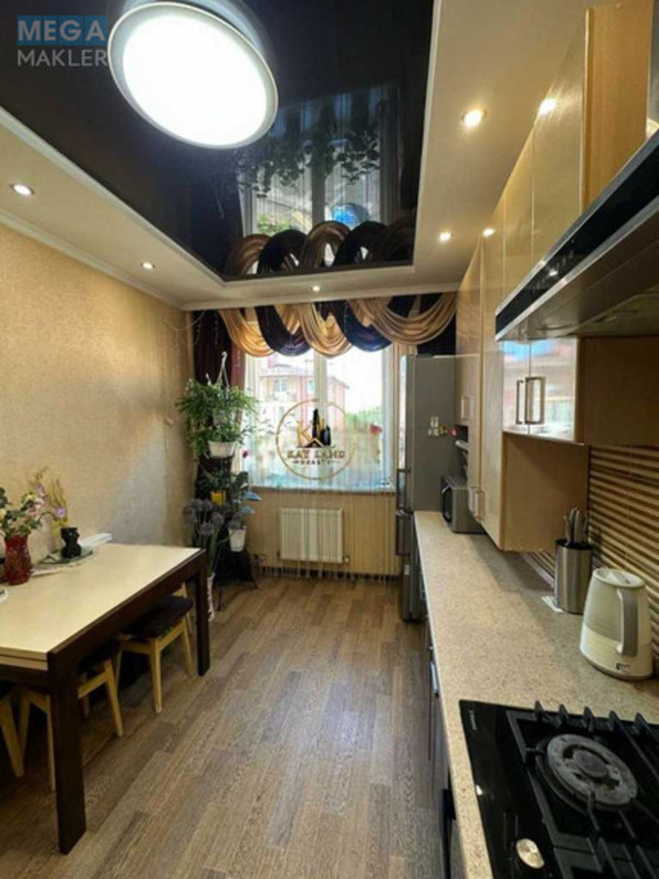 Продаж 3 кімнатної квартири (74/?/14), 4 пов. 5 пов. будинку, <a class="location-link" href="/sofievskaya-borshagovka/" title="Недвижимость Софіївська Борщагівка">Софіївська Борщагівка</a>, Щаслива, 44 (изображение 4)