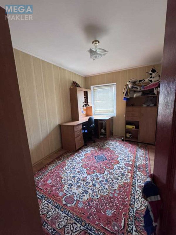 Продаж дома, 2&nbsp;поверху, 178&nbsp;кв.м, 7&nbsp;кімнат, ділянка 4&nbsp;сотки, <a class="location-link" href="/poltava/" title="Недвижимость Полтава">Полтава</a>, <a class="location-link" href="/poltava/kievskij/" title="Недвижимость Київський район">Київський р-н</a>, Прямокутний (изображение 5)