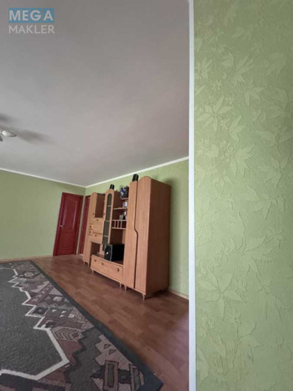 Продаж дома, 2&nbsp;поверху, 178&nbsp;кв.м, 7&nbsp;кімнат, ділянка 4&nbsp;сотки, <a class="location-link" href="/poltava/" title="Недвижимость Полтава">Полтава</a>, <a class="location-link" href="/poltava/kievskij/" title="Недвижимость Київський район">Київський р-н</a>, Прямокутний (изображение 7)