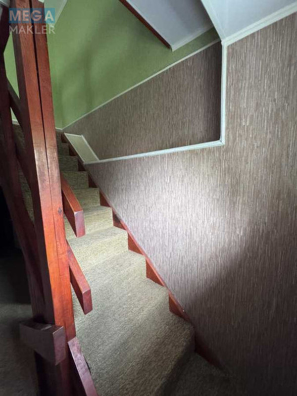 Продаж дома, 2&nbsp;поверху, 178&nbsp;кв.м, 7&nbsp;кімнат, ділянка 4&nbsp;сотки, <a class="location-link" href="/poltava/" title="Недвижимость Полтава">Полтава</a>, <a class="location-link" href="/poltava/kievskij/" title="Недвижимость Київський район">Київський р-н</a>, Прямокутний (изображение 17)