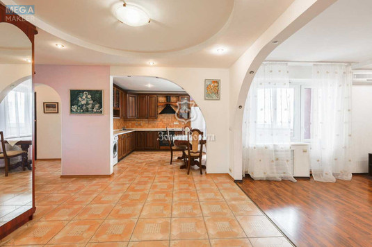 Продаж 3 кімнатної квартири (92,7/46/11,9), 13 пов. 14 пов. будинку, <a class="location-link" href="/kiev/" title="Недвижимость Київ">Київ</a>, <a class="location-link" href="/kiev/solomenskij/" title="Недвижимость Солом'янський район">Солом'янський р-н</a>, Федора Ернста вул., 2 (изображение 5)
