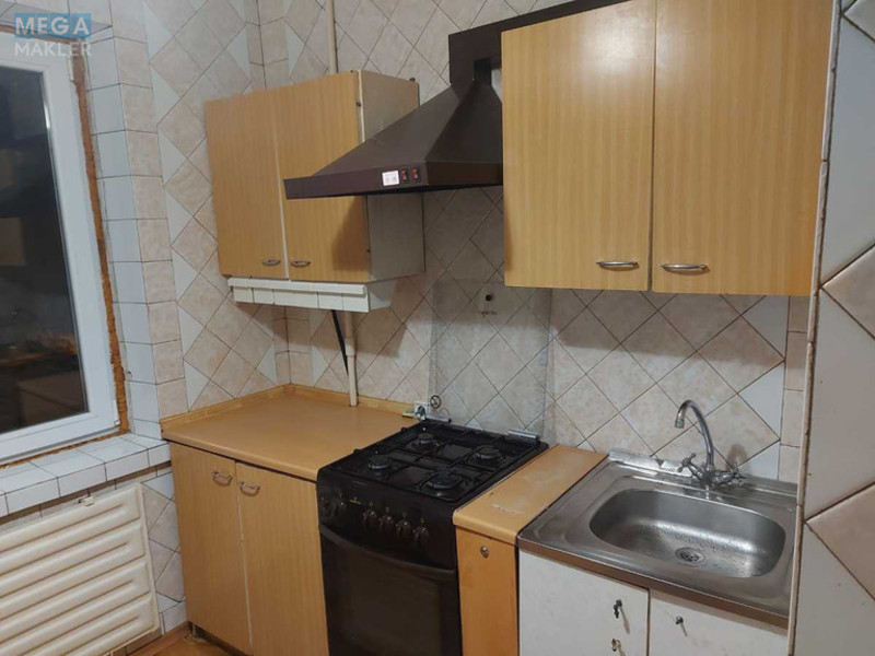 Оренда 1 кімнатної квартири, <a class="location-link" href="/kiev/" title="Недвижимость Київ">Київ</a>, <a class="location-link" href="/kiev/obolonskij/" title="Недвижимость Оболонський район">Оболонський р-н</a>, Оболонский просп., 40А (изображение 2)