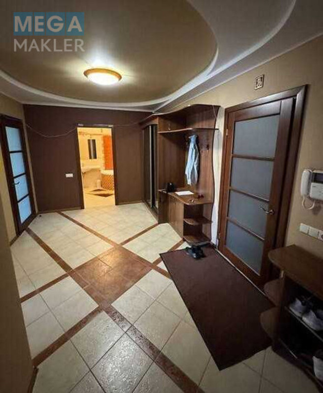 Продаж 2 кімнатної квартири (110,7/48,7/12,5), 10 пов. 25 пов. будинку, <a class="location-link" href="/kiev/" title="Недвижимость Київ">Київ</a>, <a class="location-link" href="/kiev/darnickij/" title="Недвижимость Дарницький район">Дарницький р-н</a>, Срібнокільська вул., 2а (изображение 6)