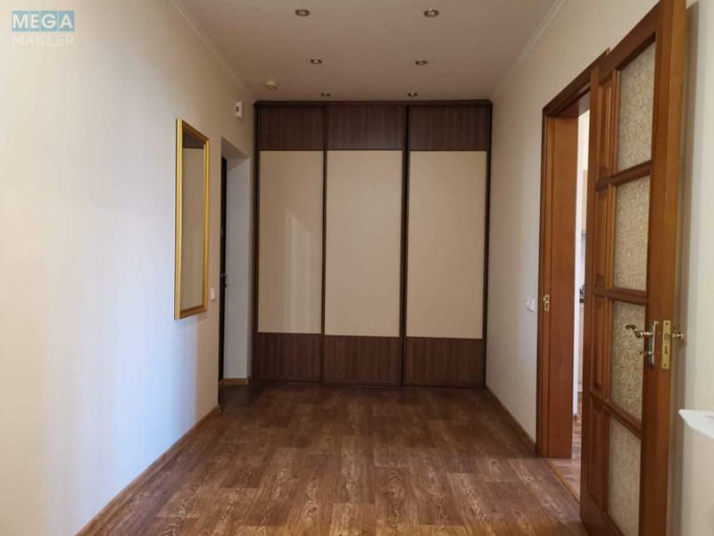 Оренда 1 кімнатної квартири, <a class="location-link" href="/kiev/" title="Недвижимость Київ">Київ</a>, <a class="location-link" href="/kiev/darnickij/" title="Недвижимость Дарницький район">Дарницький р-н</a>, Урлівська вул., 11/44 (изображение 10)