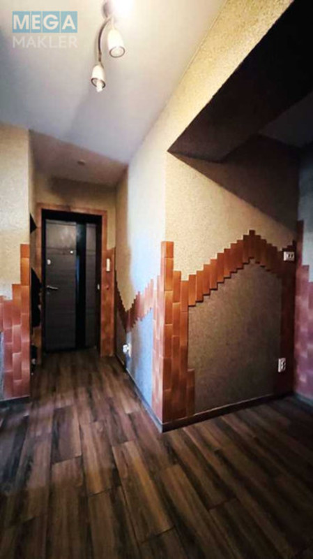 Продаж 3 кімнатної квартири (75/48/7), 4 пов. 5 пов. будинку, <a class="location-link" href="/lutsk/" title="Недвижимость Луцьк">Луцьк</a>, Відродження, 47 (изображение 11)