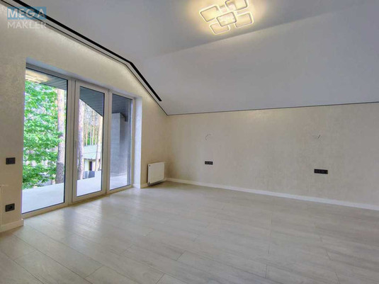 Продаж дома, 2&nbsp;поверху, 180&nbsp;кв.м, 5&nbsp;кімнат, ділянка 6&nbsp;соток, <a class="location-link" href="/putrovka/" title="Недвижимость Путрівка">Путрівка</a>, Бульварна (изображение 16)