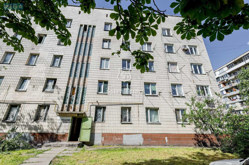 Продаж 7 кімнатної квартири (17,9/?/?), 1 пов. 5 пов. будинку, <a class="location-link" href="/kiev/" title="Недвижимость Київ">Київ</a>, <a class="location-link" href="/kiev/desnyanskij/" title="Недвижимость Деснянський район">Деснянський р-н</a>, Лісовий просп., 12б (изображение 8)