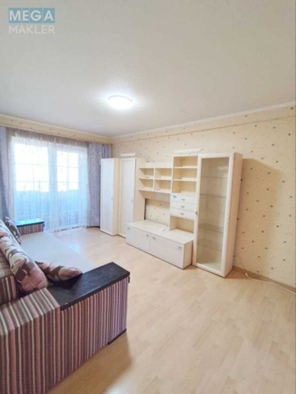 Продаж 3 кімнатної квартири (63/45/6), 6 пов. 9 пов. будинку, <a class="location-link" href="/kiev/" title="Недвижимость Київ">Київ</a>, <a class="location-link" href="/kiev/dneprovskij/" title="Недвижимость Дніпровський район">Дніпровський р-н</a>, Плеханова вул., 4а (изображение 2)
