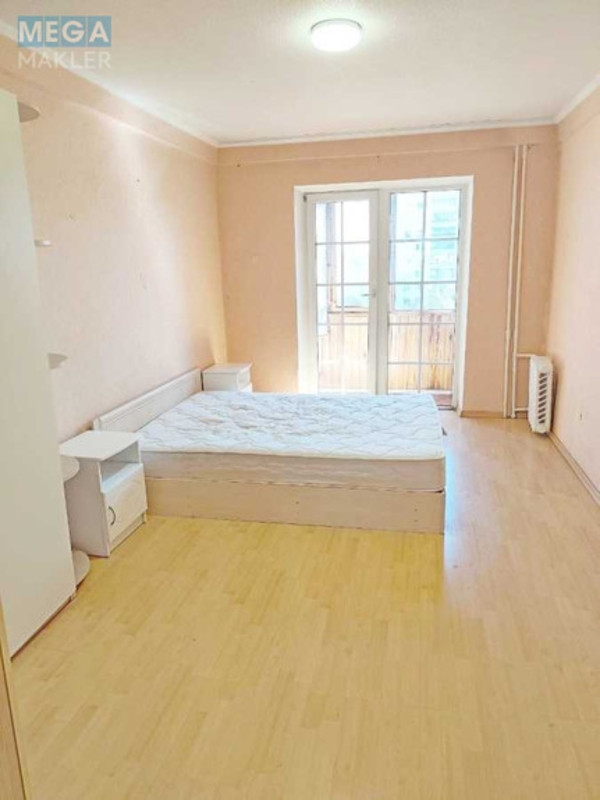 Продаж 3 кімнатної квартири (63/45/6), 6 пов. 9 пов. будинку, <a class="location-link" href="/kiev/" title="Недвижимость Київ">Київ</a>, <a class="location-link" href="/kiev/dneprovskij/" title="Недвижимость Дніпровський район">Дніпровський р-н</a>, Плеханова вул., 4а (изображение 7)