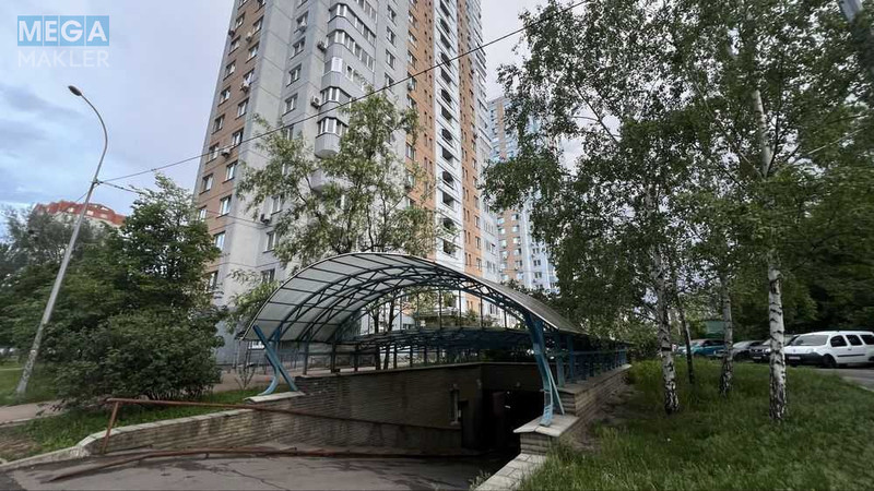 Продаж 2 кімнатної квартири (73/?/12), 12 пов. 22 пов. будинку, <a class="location-link" href="/kiev/" title="Недвижимость Київ">Київ</a>, <a class="location-link" href="/kiev/dneprovskij/" title="Недвижимость Дніпровський район">Дніпровський р-н</a>, Краківська вул., 13 (изображение 2)