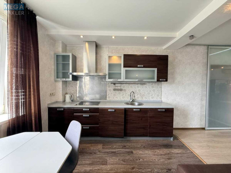 Продаж 3 кімнатної квартири (46/?/?), 11 пов. 26 пов. будинку, <a class="location-link" href="/kiev/" title="Недвижимость Київ">Київ</a>, <a class="location-link" href="/kiev/darnickij/" title="Недвижимость Дарницький район">Дарницький р-н</a>, Михаила Драгоманова ул., 6А (изображение 2)