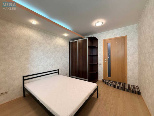 Продаж 3 кімнатної квартири (46/?/?), 11 пов. 26 пов. будинку, <a class="location-link" href="/kiev/" title="Недвижимость Київ">Київ</a>, <a class="location-link" href="/kiev/darnickij/" title="Недвижимость Дарницький район">Дарницький р-н</a>, Михаила Драгоманова ул., 6А (изображение 7)