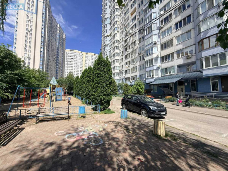Продаж 3 кімнатної квартири (46/?/?), 11 пов. 26 пов. будинку, <a class="location-link" href="/kiev/" title="Недвижимость Київ">Київ</a>, <a class="location-link" href="/kiev/darnickij/" title="Недвижимость Дарницький район">Дарницький р-н</a>, Михаила Драгоманова ул., 6А (изображение 13)