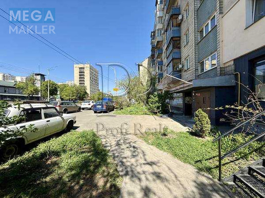 Продаж 3 кімнатної квартири (69/40/8), 9 пов. 9 пов. будинку, <a class="location-link" href="/kiev/" title="Недвижимость Київ">Київ</a>, <a class="location-link" href="/kiev/goloseevskij/" title="Недвижимость Голосіївський район">Голосіївський р-н</a>, Голосіївський проспект, 25 (изображение 2)
