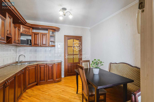 Продаж 3 кімнатної квартири (90,4/47/11,9), 13 пов. 14 пов. будинку, <a class="location-link" href="/kiev/" title="Недвижимость Київ">Київ</a>, <a class="location-link" href="/kiev/darnickij/" title="Недвижимость Дарницький район">Дарницький р-н</a>, Вишняківська вул., 7а (изображение 8)