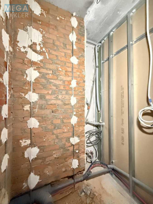 Продаж 3 кімнатної квартири (118/77/14), 2 пов. 14 пов. будинку, <a class="location-link" href="/kiev/" title="Недвижимость Київ">Київ</a>, <a class="location-link" href="/kiev/dneprovskij/" title="Недвижимость Дніпровський район">Дніпровський р-н</a>, Раїси Окіпної вул., 18 (изображение 21)