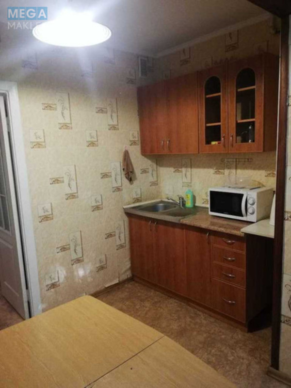 Продаж 1 кімнатної квартири (26,3/15,3/5,2), 1 пов. 9 пов. будинку, <a class="location-link" href="/kiev/" title="Недвижимость Київ">Київ</a>, <a class="location-link" href="/kiev/shevchenkovskij/" title="Недвижимость Шевченківський район">Шевченківський р-н</a>, Лукянівська вул., 7 (изображение 5)